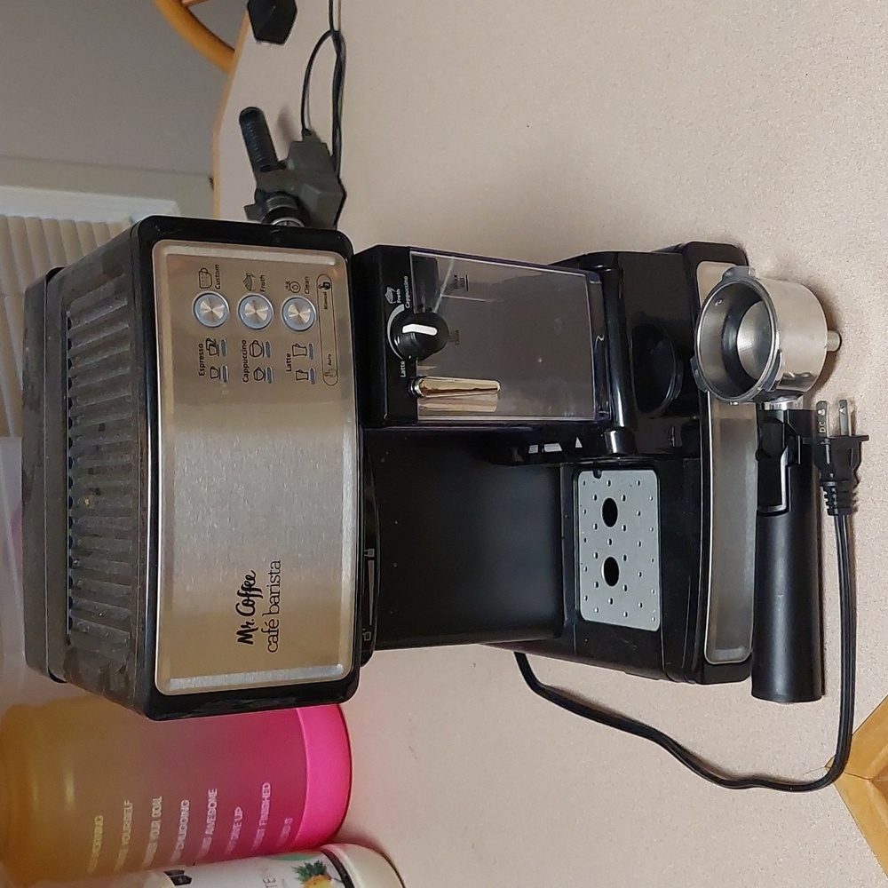 Mr Coffee Expresso and Cappuccino Machine Programmable Coffee Maker, EXCELLENT